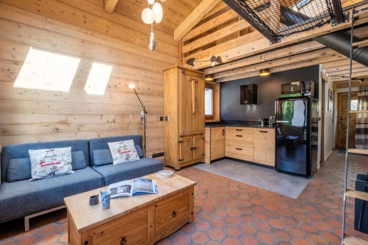 Chalet Racar Pour 4 Personnes, Centre Ville Et Vue Sur La Montagne Chamonix Exterior foto